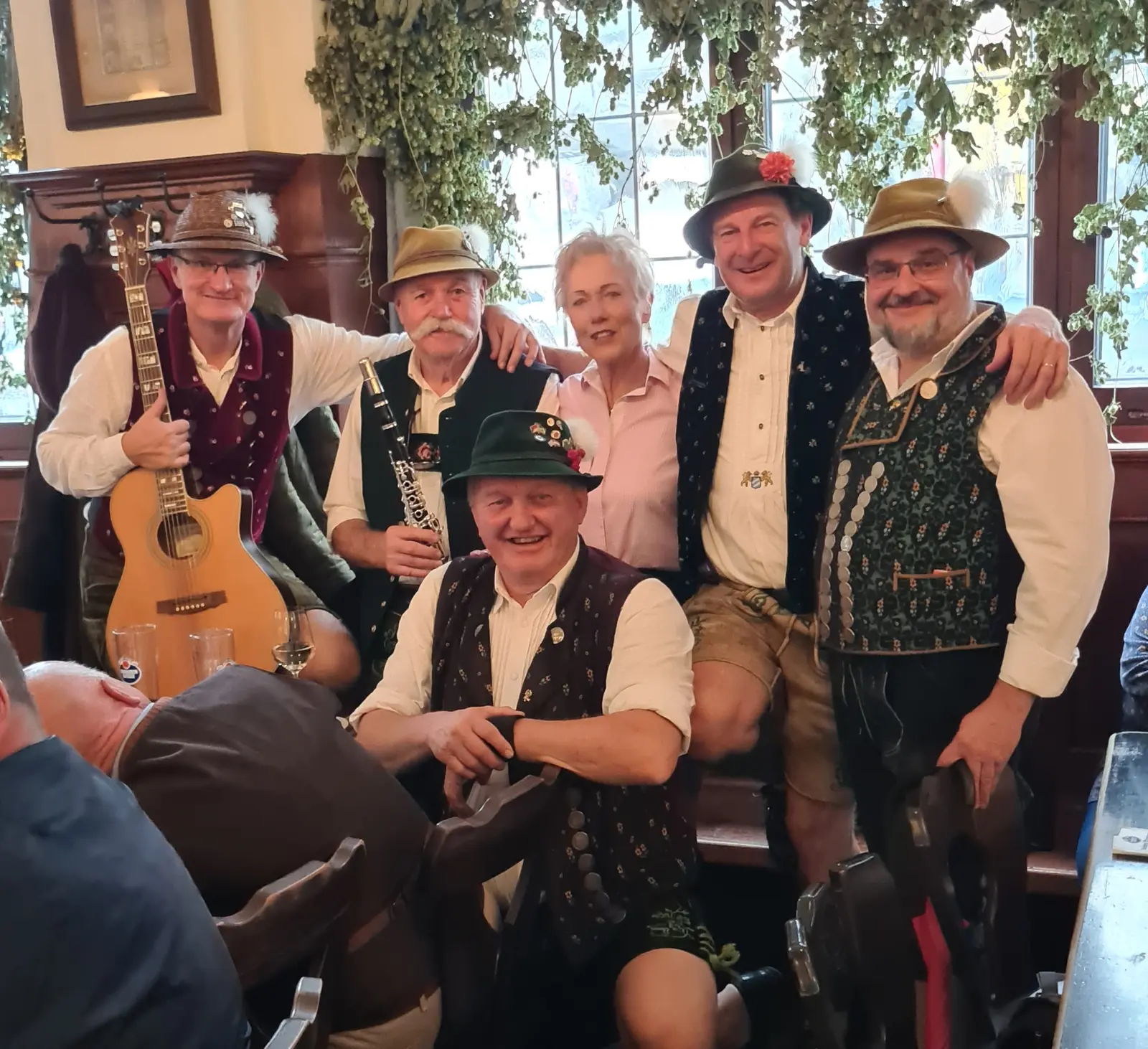 Die 3 Erlesenen beim Frühschoppen im Schneider Bräuhaus am 02.11.2025